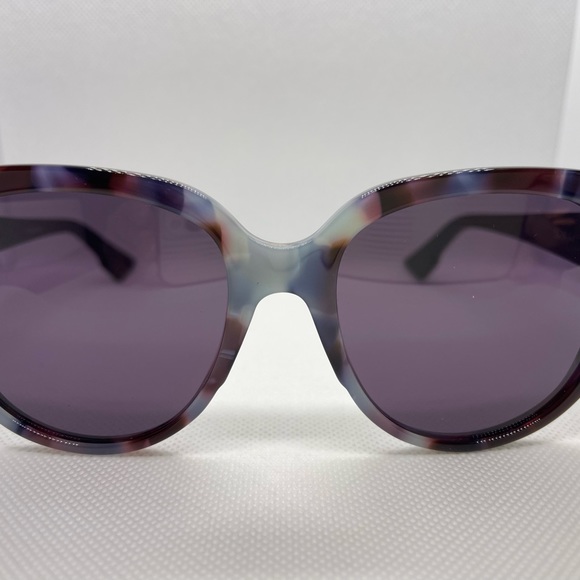 Authentic Dior sunglasses - Picture 1 of 11